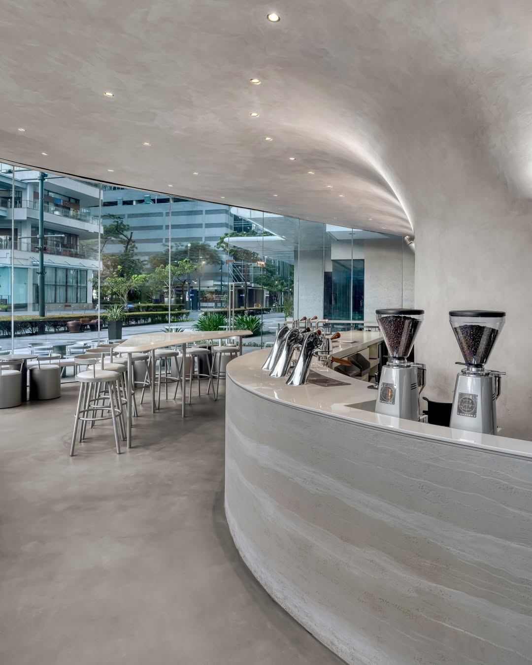 SnapInsta.to_491428188_18129614827424541_6902697903405535453_n