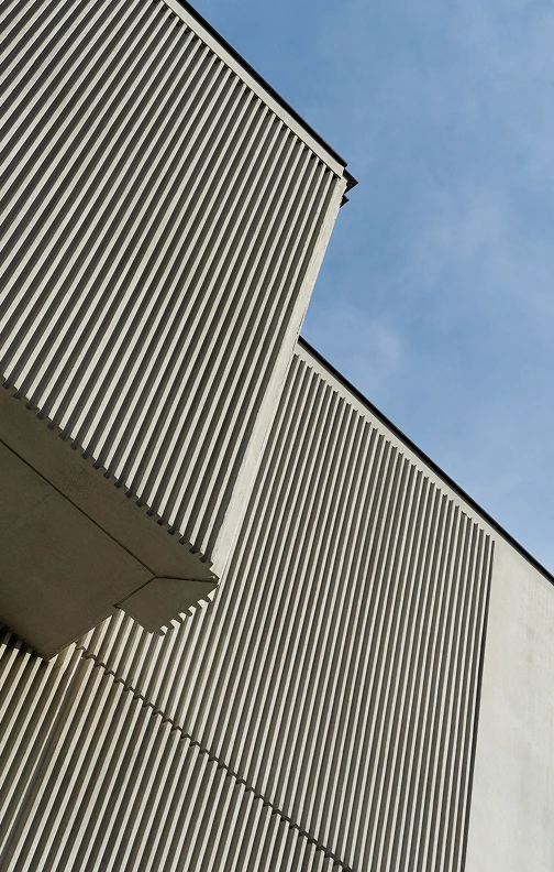 image1-AR